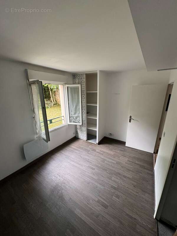 Appartement à DAMMARIE-LES-LYS