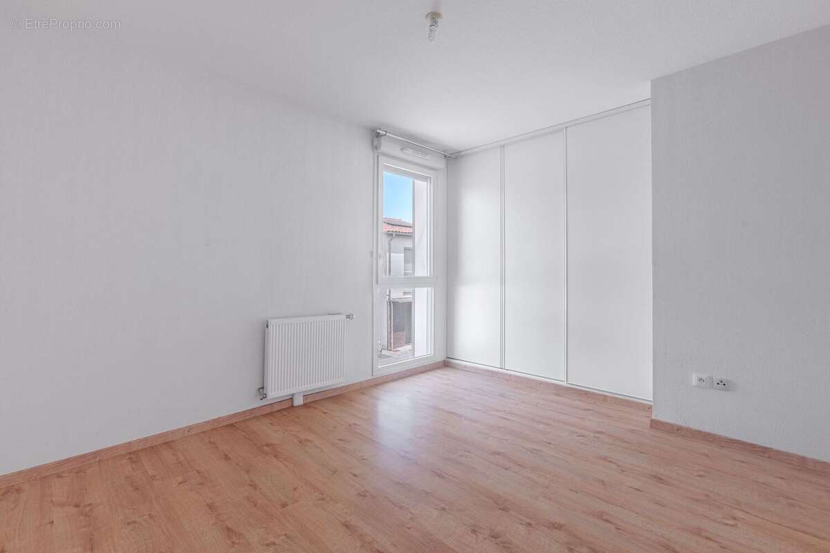 Maison 70 m² à Castelginest  - photo 9
