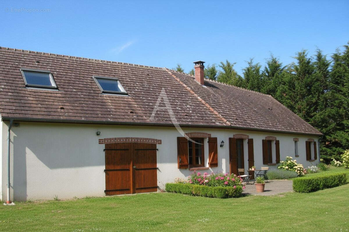 Maison à NOUAN-LE-FUZELIER
