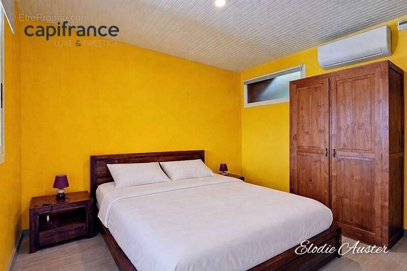 Maison à PETIT-BOURG