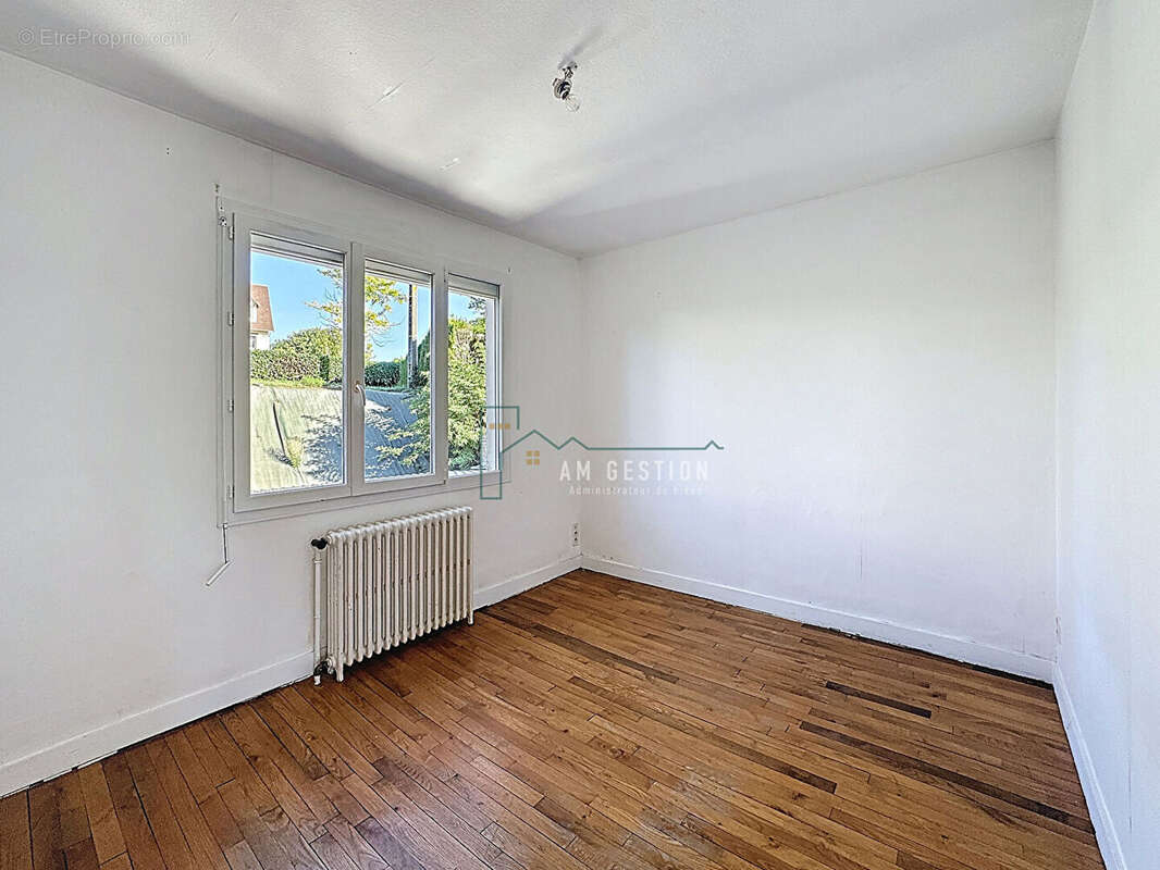 Maison à AIXE-SUR-VIENNE