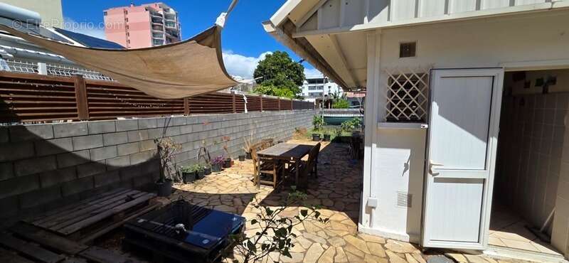 Maison à SAINT-DENIS