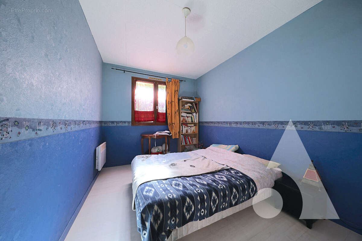 Maison à SAINTRY-SUR-SEINE