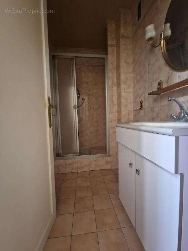 Appartement à VAIRES-SUR-MARNE