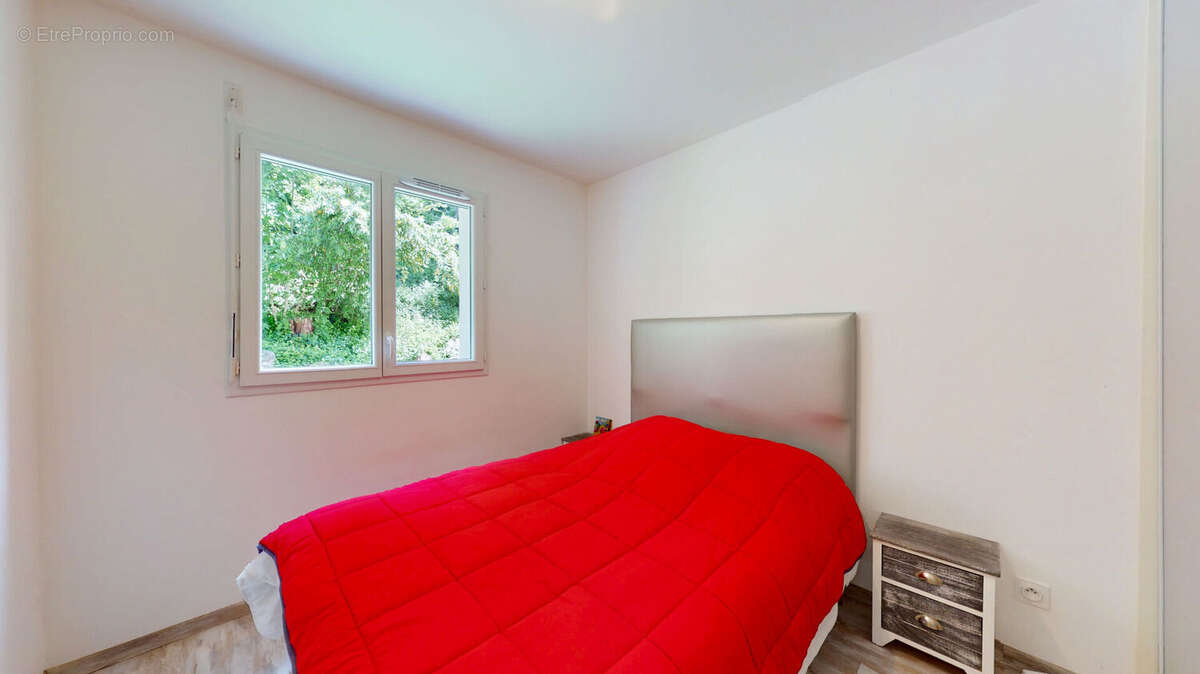 Appartement à SAINT-MARTIN-D'URIAGE
