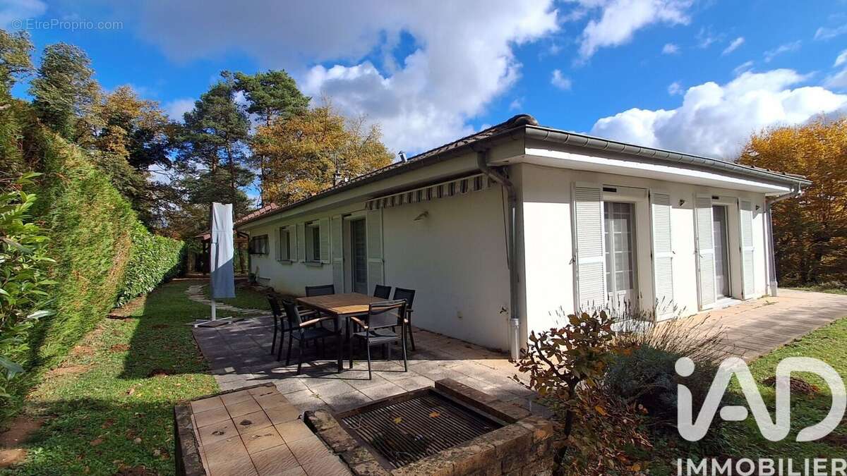 Photo 7 - Maison à MISEREY-SALINES