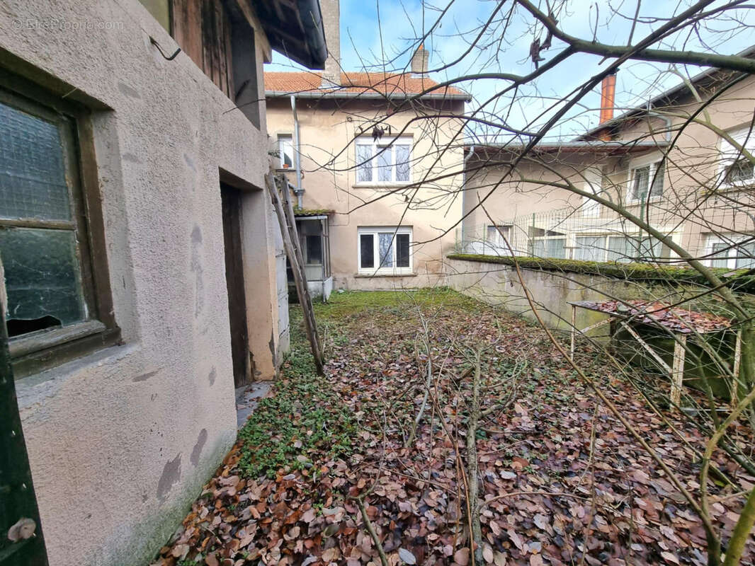 Maison à CHATEAU-BREHAIN