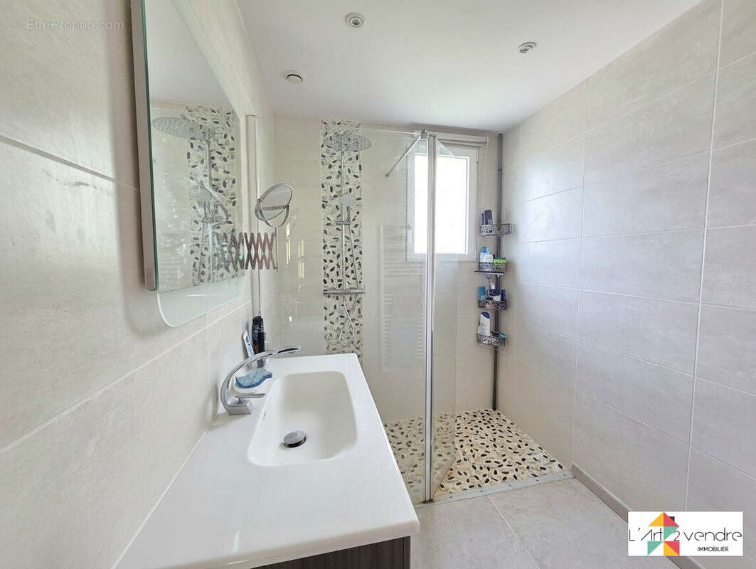 Maison à BREUIL-LE-VERT