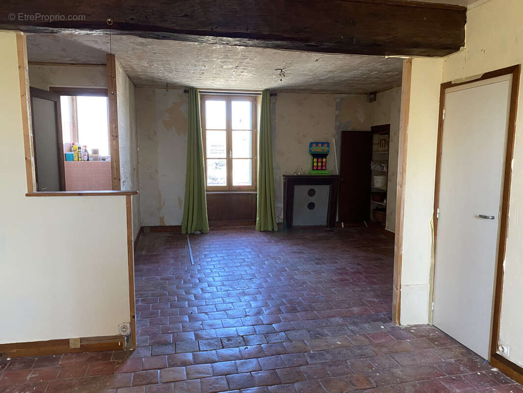 Maison à LE DORAT