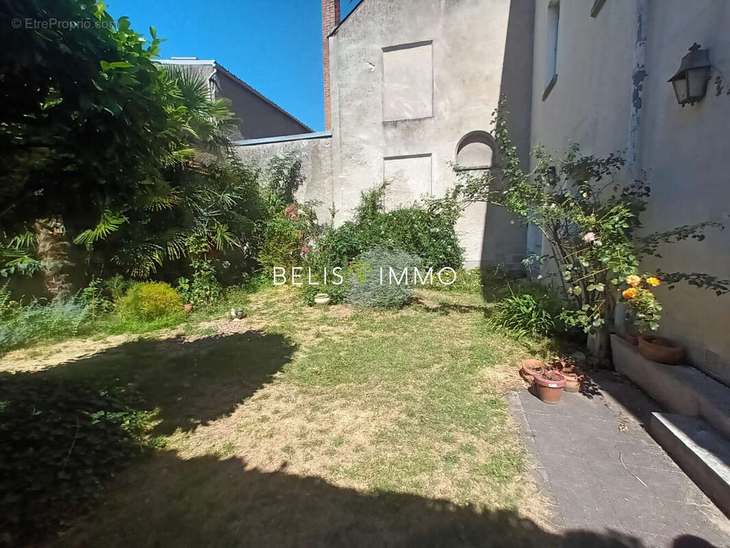 Appartement 24 m² à Tours  - photo 6
