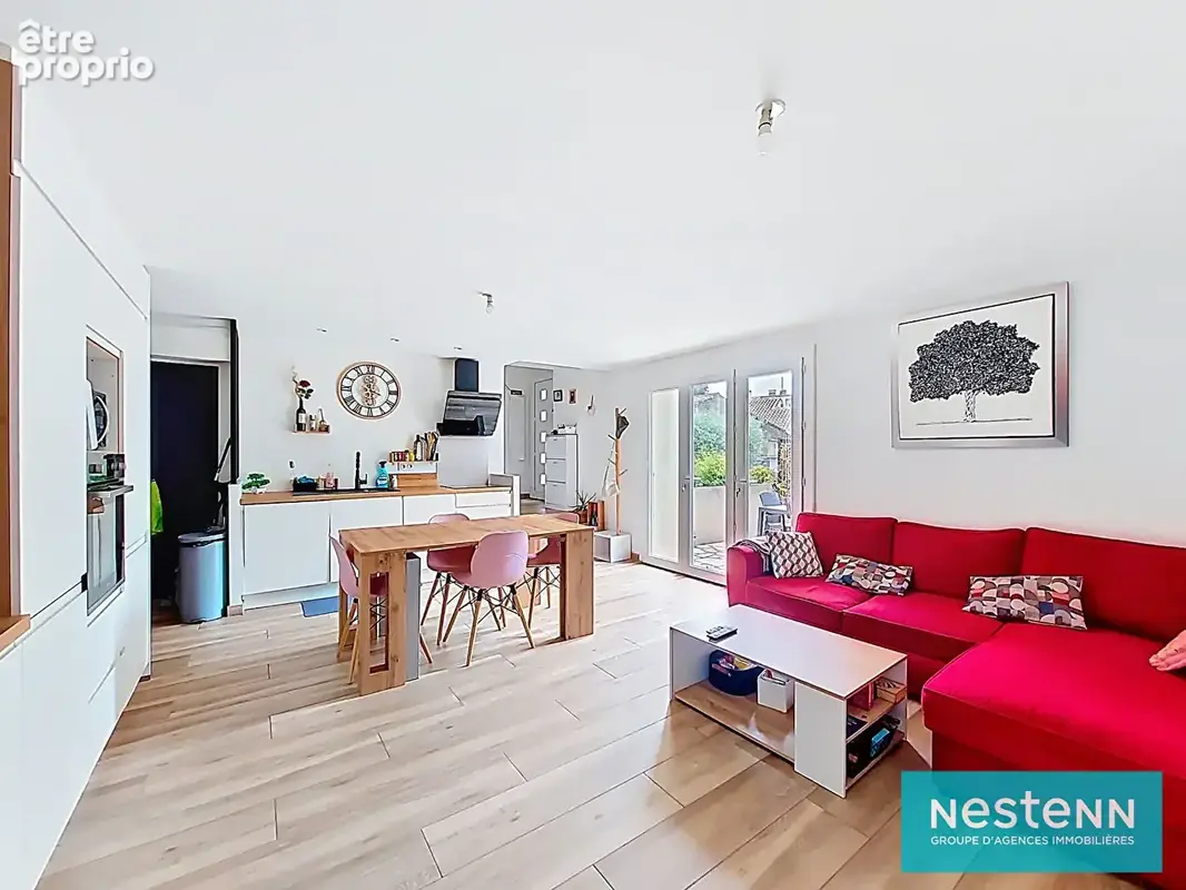 Appartement 4 pièces à vendre à Istres - Secteur Gare - photo 2