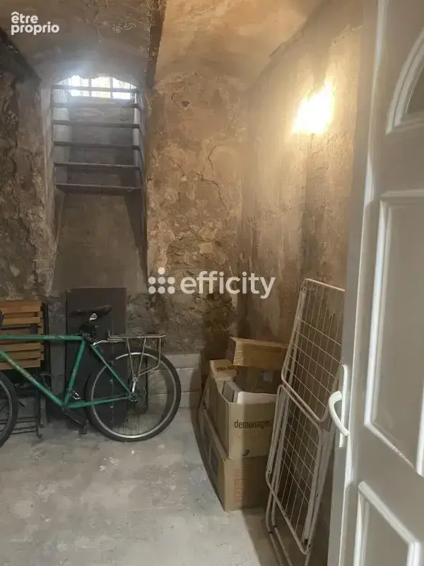 Local commercial - photo 10