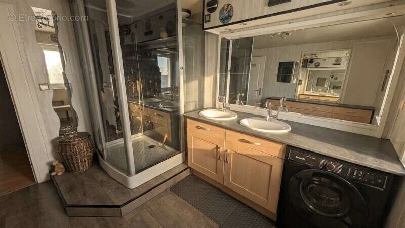 Maison à LES ABRETS