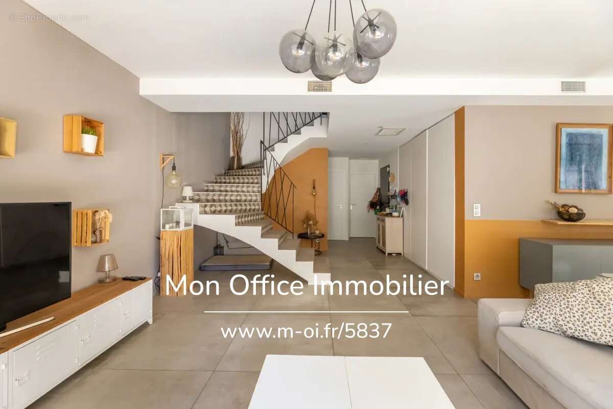 Référence : 6930-AUS - Maison contemporaine 4 chambres - piscine - Le Tholonet - photo 8