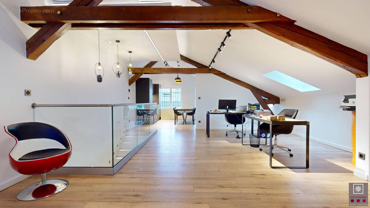 Commerce à VILLEURBANNE