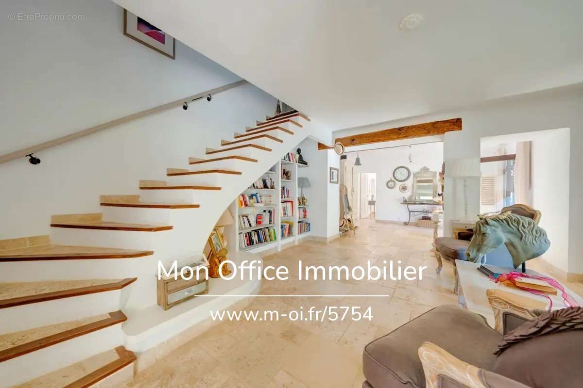 Maison à LAMANON