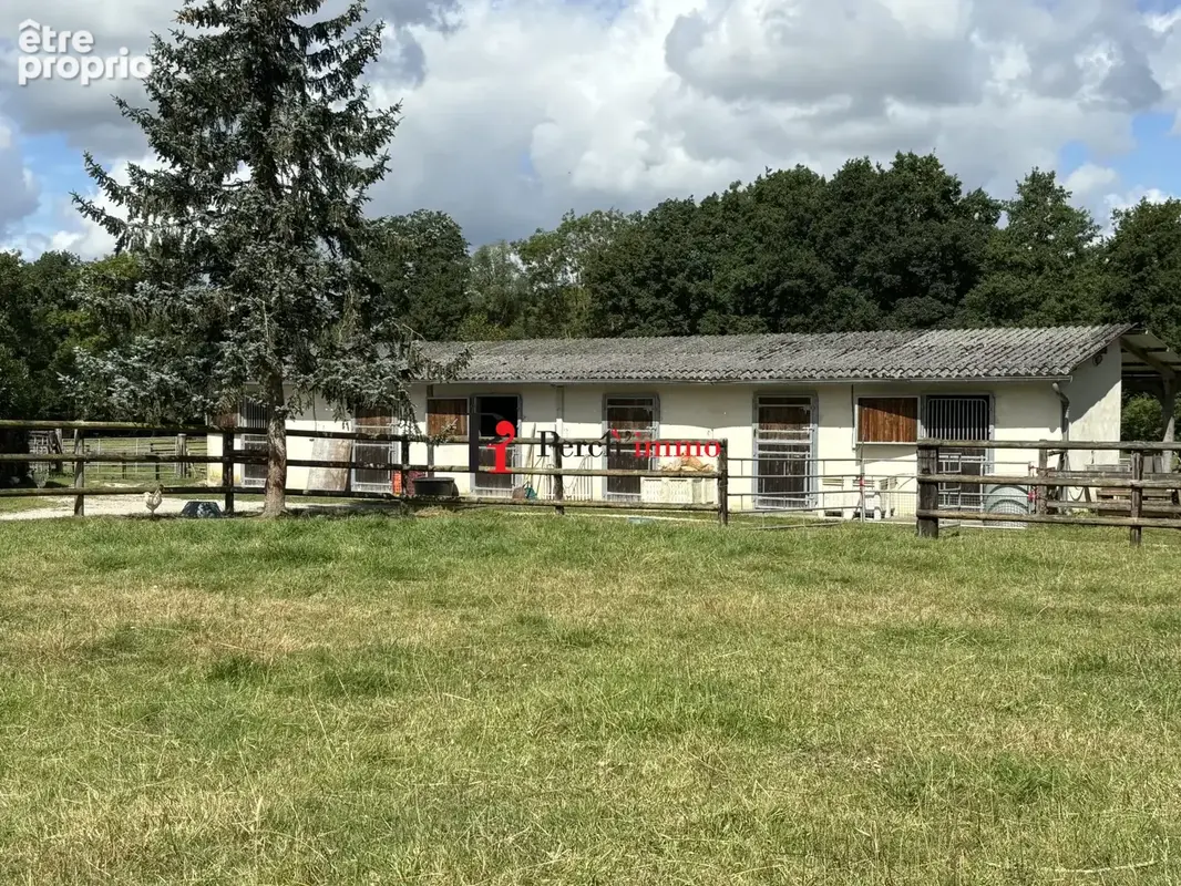 Maison 7 pièces 168 m² à vendre à Moulins-La-Marche (61380) - photo 4