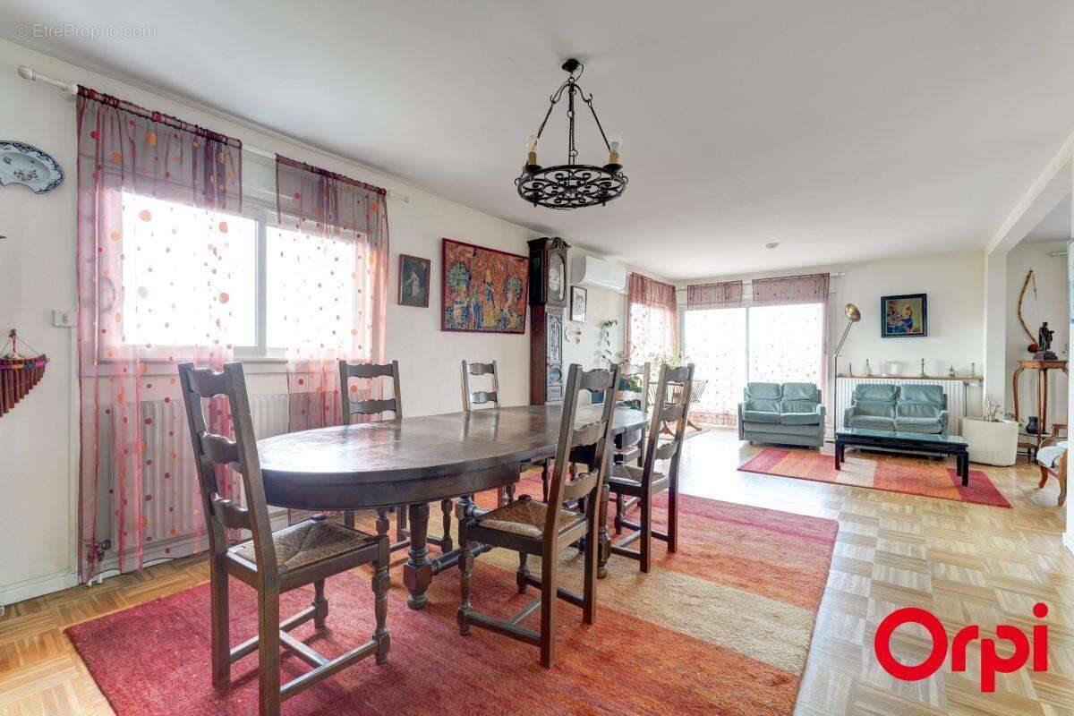 Appartement à LYON-4E