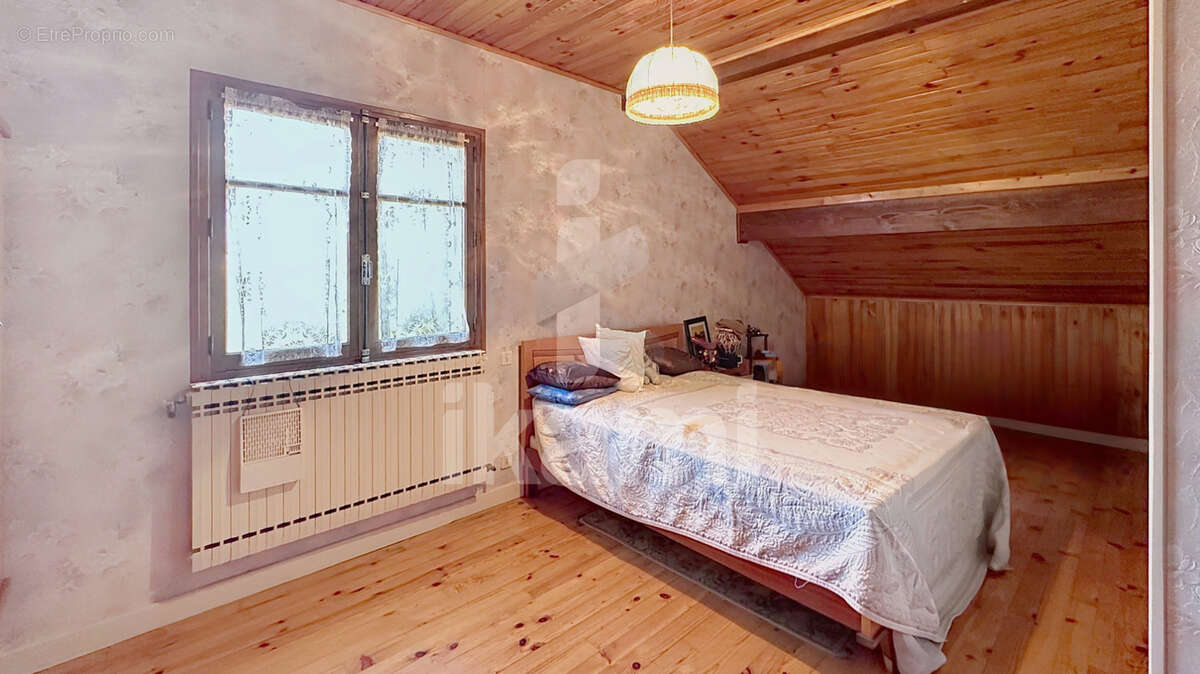 Maison à SAINT-QUENTIN-SUR-ISERE