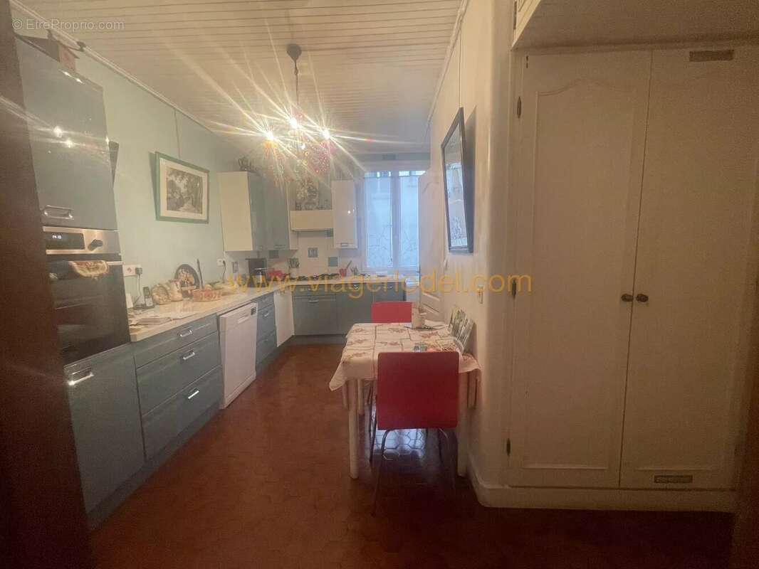 Appartement à PARIS-11E