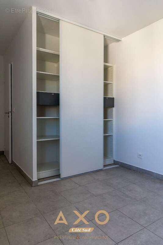 Appartement à MARSEILLE-3E
