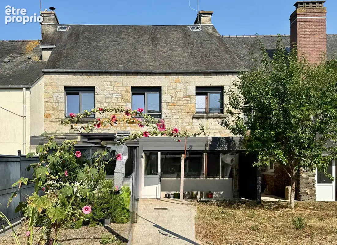 Photo Maison à Pontorson au prix de 365 750€