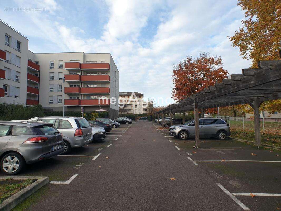 Appartement 2 pieces 44 m² avec balcon et 2 parkings - photo 10