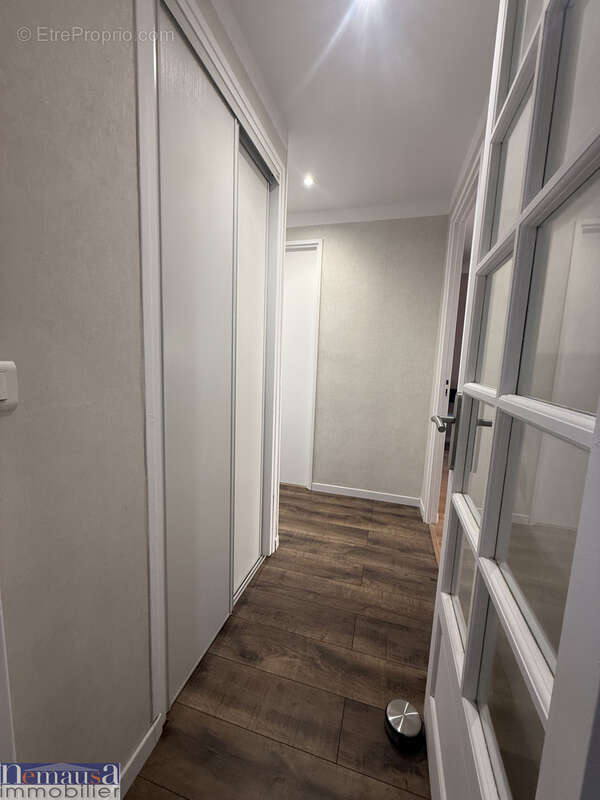 Appartement à NIMES