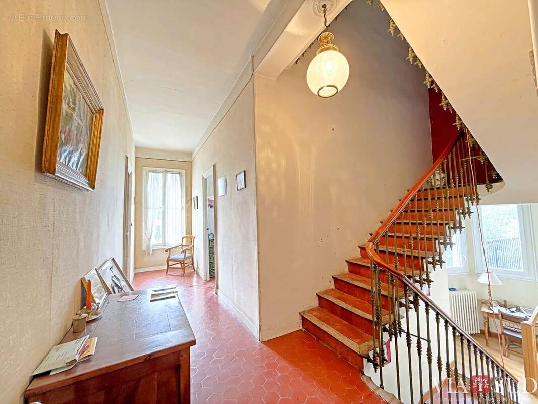 Maison à VILLENEUVE-LES-BEZIERS