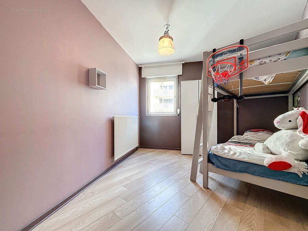 Appartement à LA MOTTE-SERVOLEX