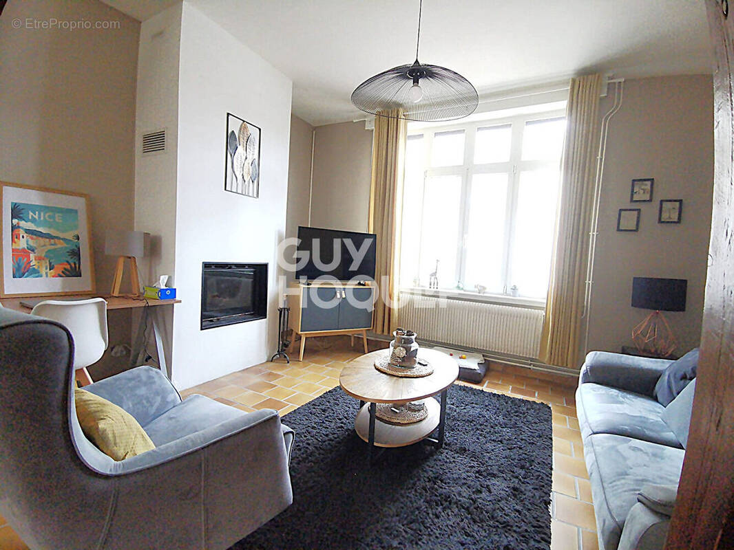 Maison à ARMENTIERES