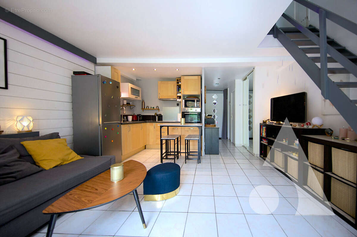 Appartement à SAINT-GERMAIN-LES-CORBEIL