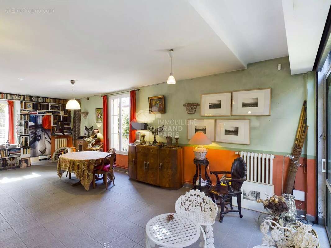 Maison à IVRY-SUR-SEINE