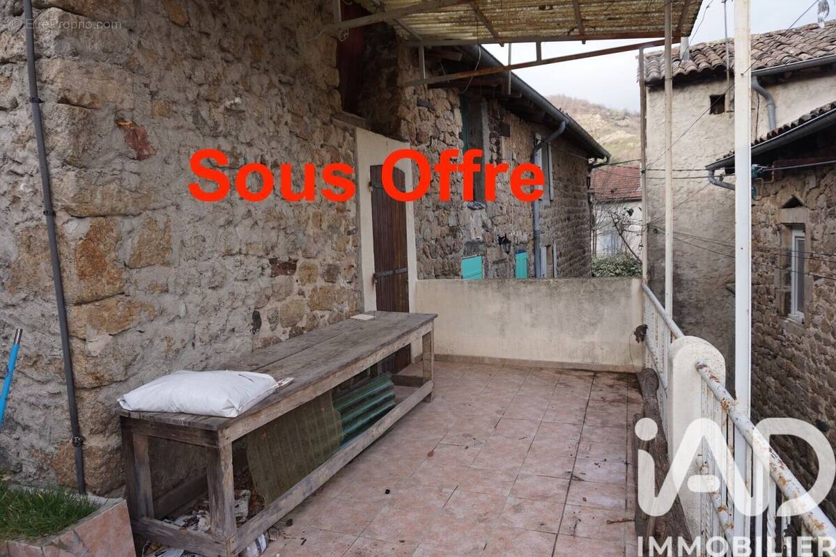 Photo 1 - Maison à MEYRAS