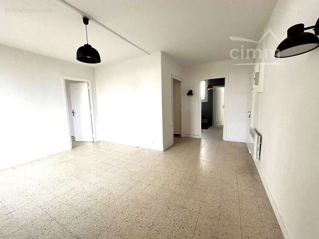 Appartement à LE PEAGE-DE-ROUSSILLON