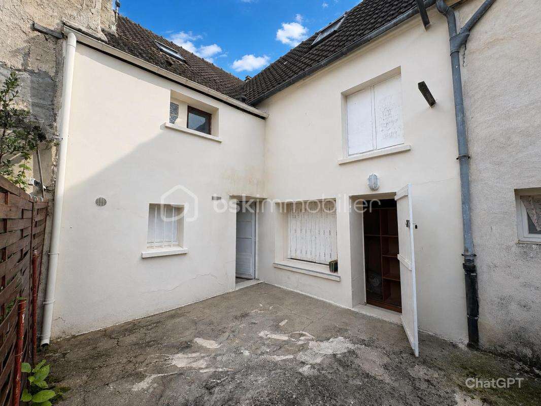 Appartement à NANTEUIL-LE-HAUDOUIN
