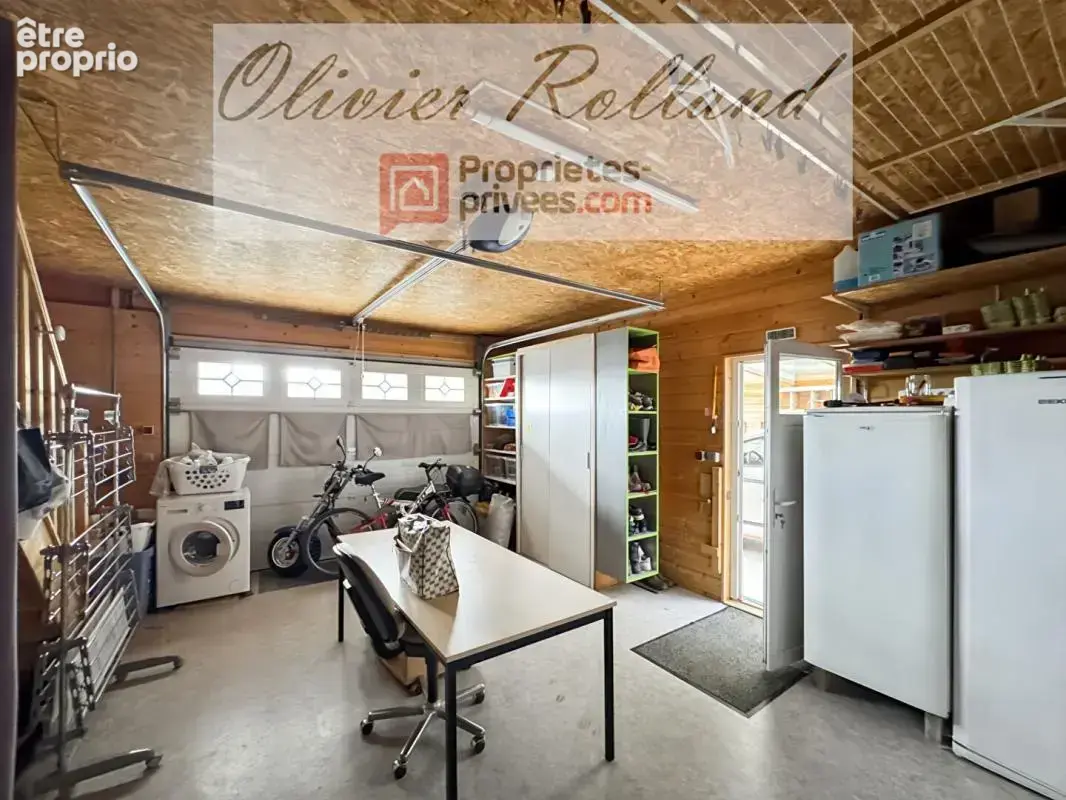Chalet d'exception en bois massif (DPE B) - Plain-pied 135 m², 4 chambres, véranda & annexes sur 1 318 m² de terrain - photo 15