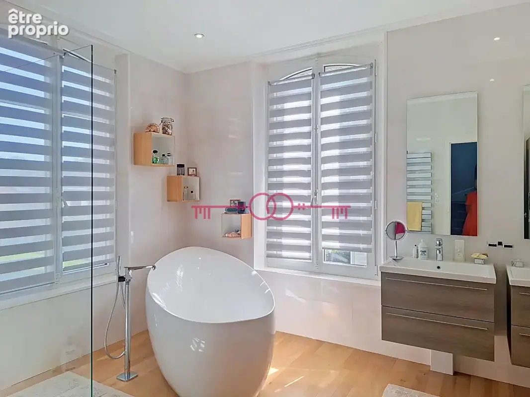 Meulière d'exception 190m² Châlons Madagascar Haut de gamme - photo 8