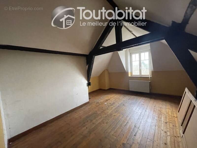 Maison à CHARLEVILLE-MEZIERES