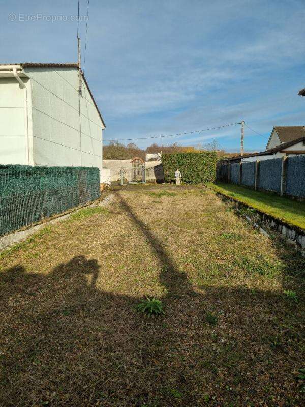 Maison à VILLIERS-SUR-LOIR