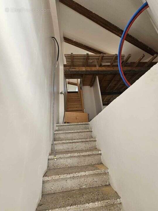 Appartement à TREBES