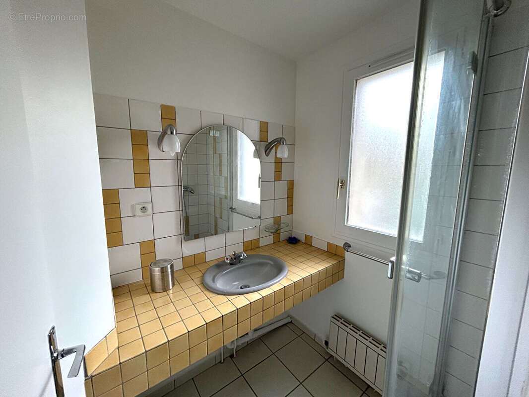 Maison à L'HAY-LES-ROSES