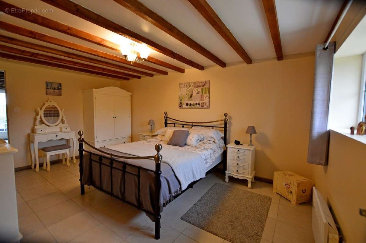 Maison à SAINTE-FOY-LA-GRANDE