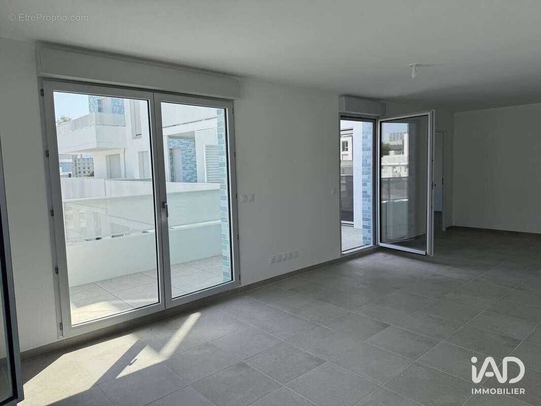 Photo 3 - Appartement à MARSEILLE-10E