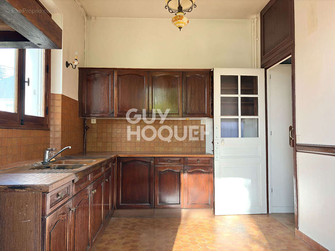 Maison à SOISY-SUR-SEINE