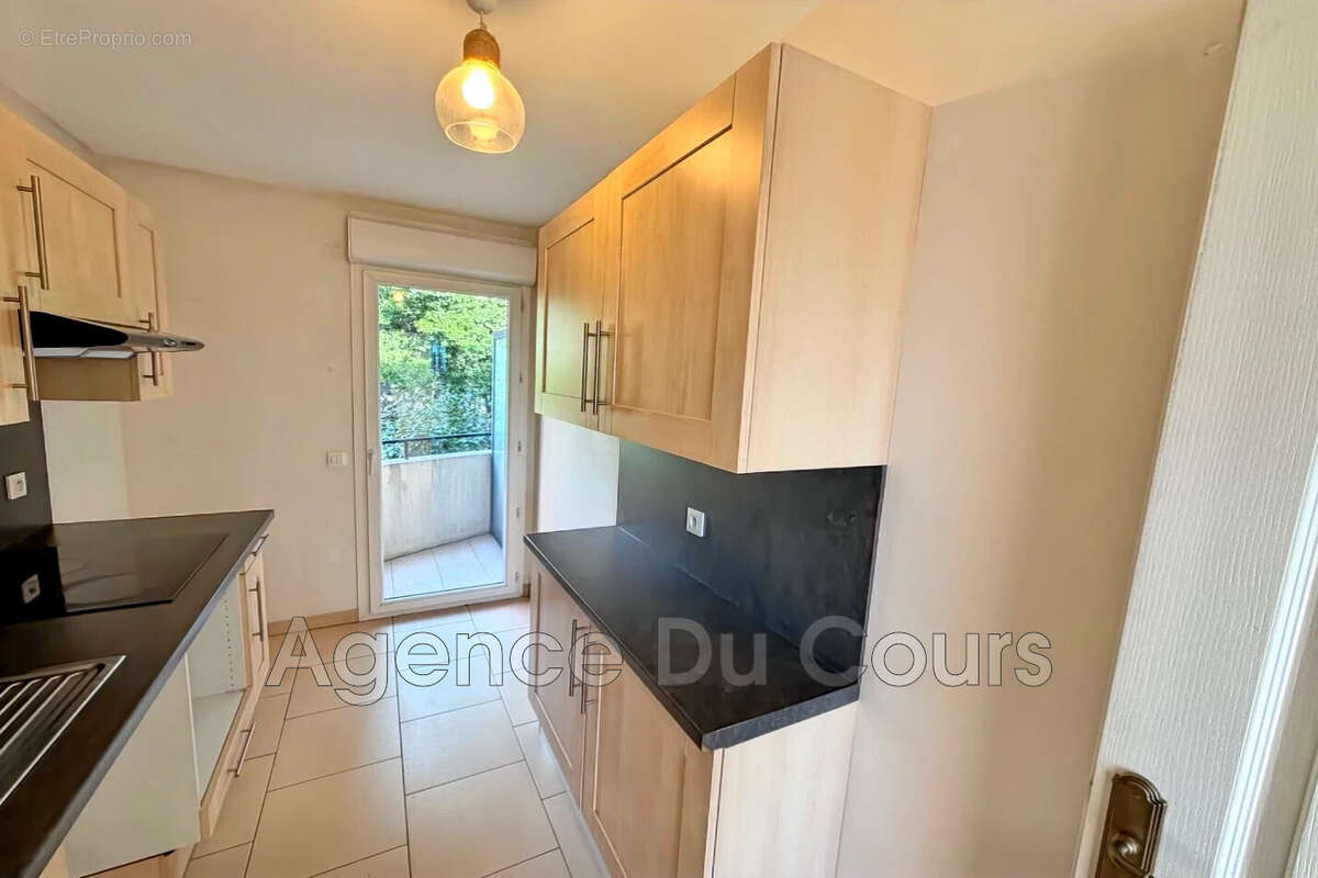 Appartement à GRASSE