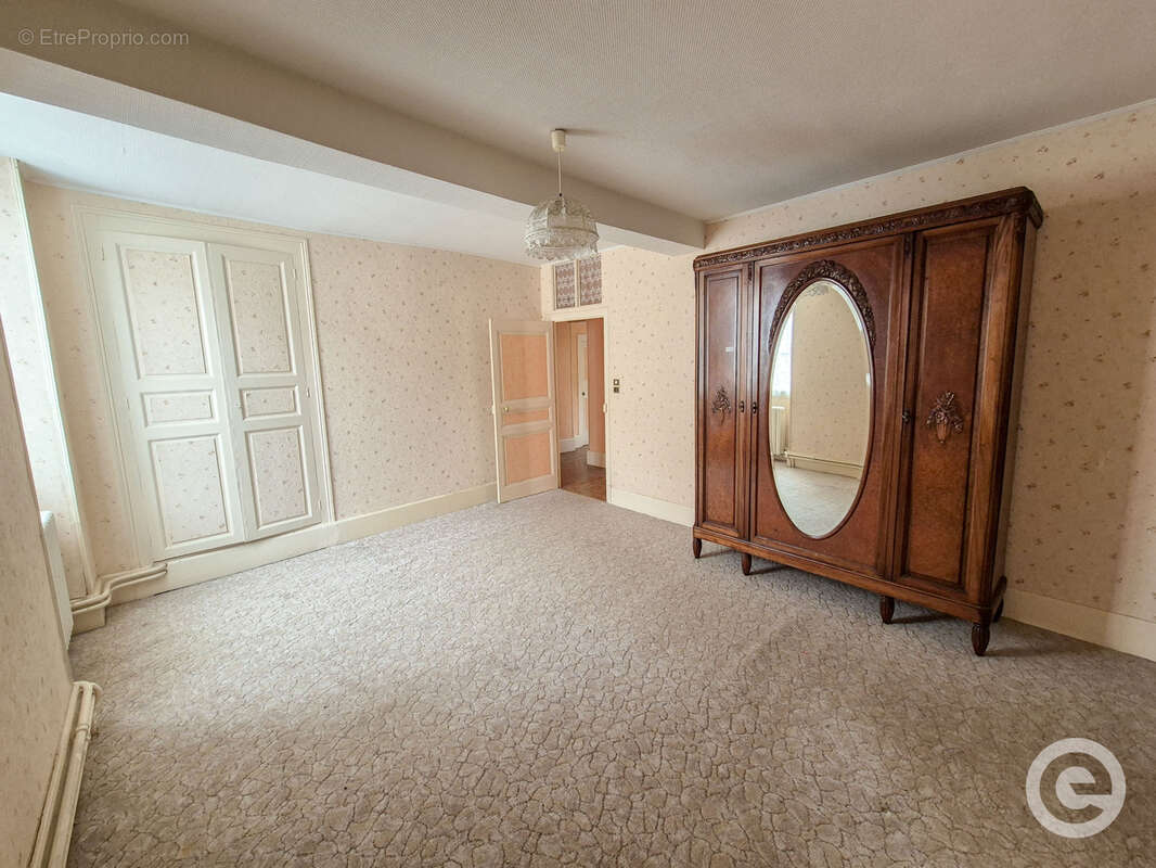 Maison 5 pièces de 127m2 avec dépendance à Ravières - photo 10
