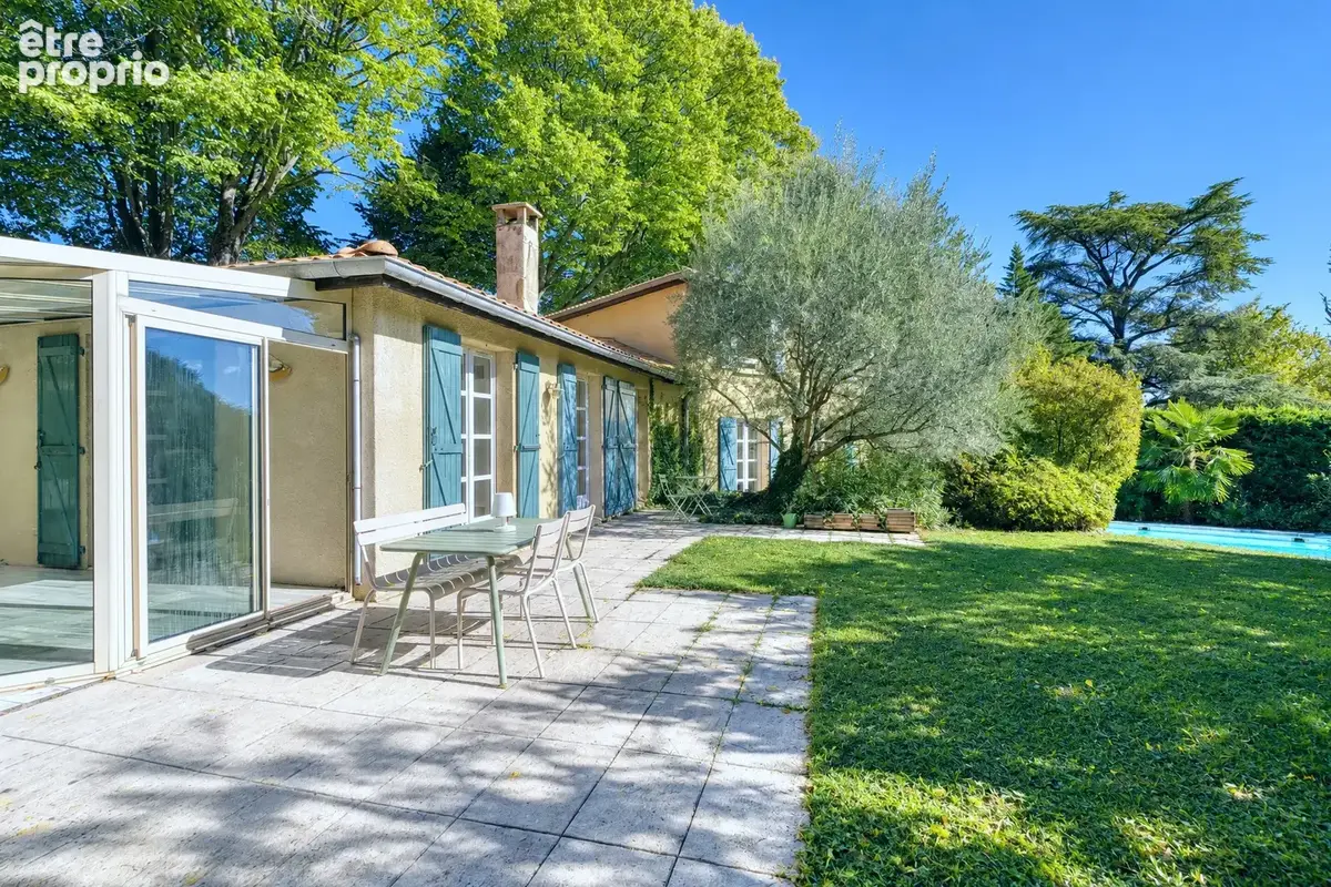 Maison 6 pièces, garages, jardin paysagé avec piscine   Saint-Cyr-au-Mont-d’Or - photo 3
