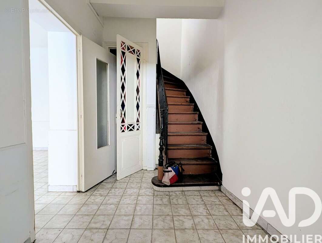 Photo 3 - Maison à ESTAGEL