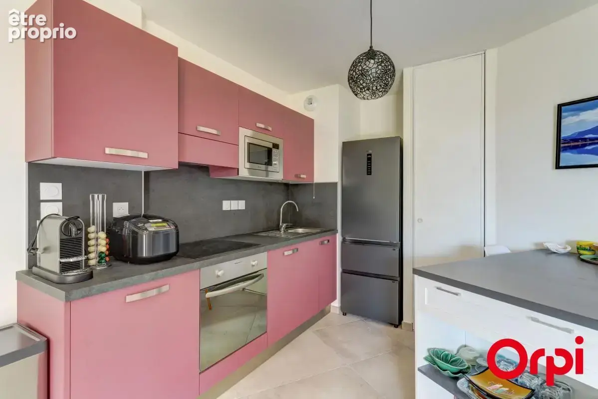 Appartement T2 de 40 m2 avec balcon et garage  À Vendre - photo 10